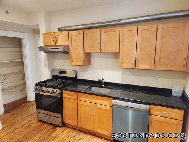 Building Photo - 24 Centennial Pl Rental