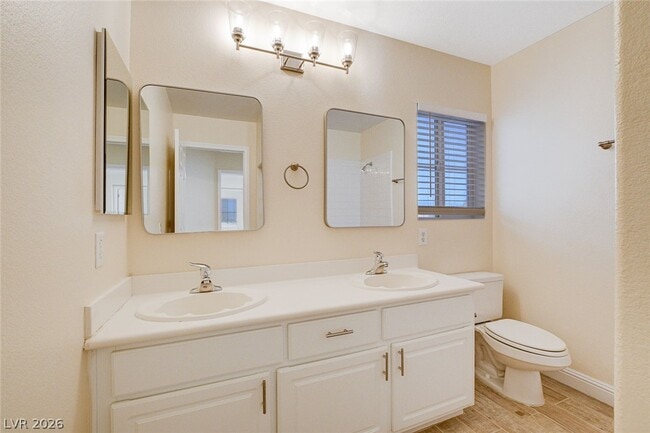 Photo - 432 Staghorn Pass Ave