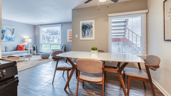 The View Apartments St Charles