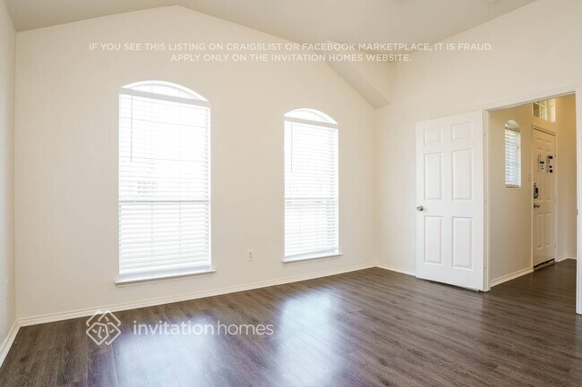 Photo - 1434 Vanderbilt Ln