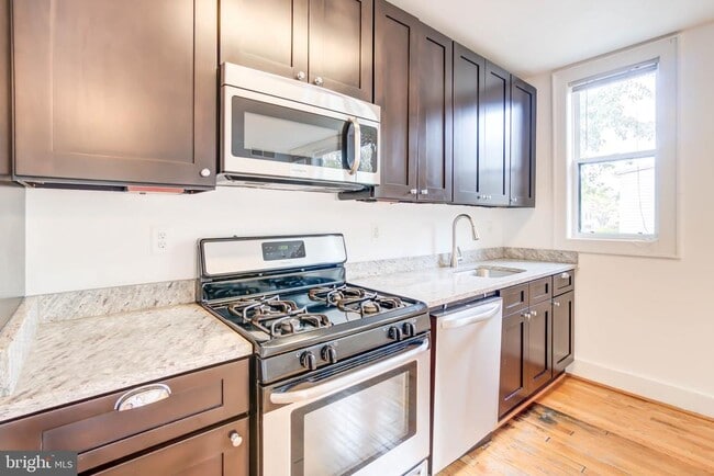 Photo - 1575 Spring Pl NW Unidad 23