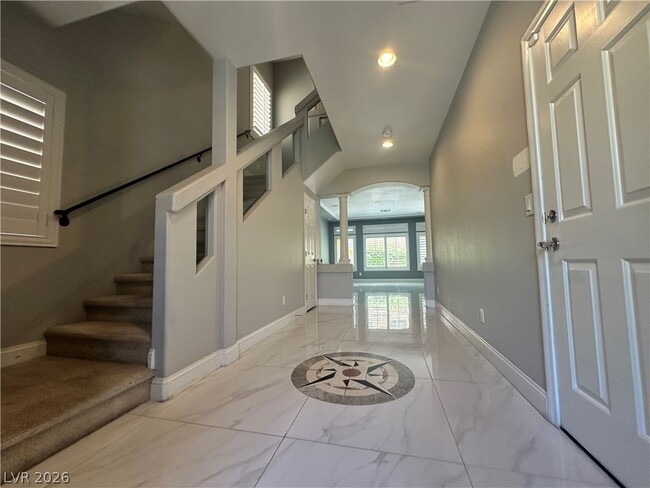 Photo - 5937 Gordon Creek Ave