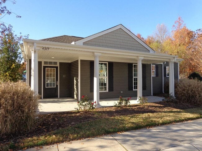 Photo - REUNION CONDOMINIUMS