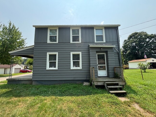 Building Photo - Beautiful 3 Bedroom/1 Bath Home in Lancaster