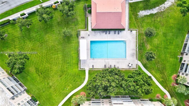 Photo - 1920 Sabal Palm Dr Unidad 104