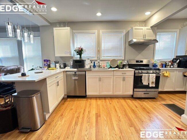 Photo - 14 Donnybrook Rd Unit 1