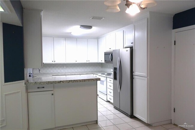 Photo - 12 Flamingo Ave