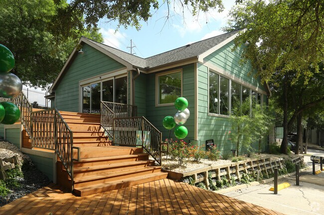 Oficina de arrendamiento - Trio