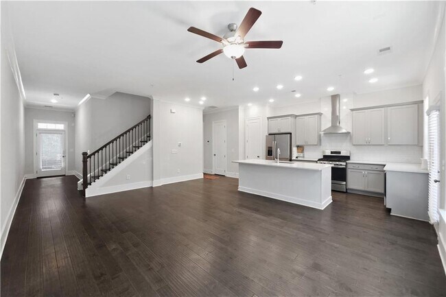 Photo - 2557 Oakbourne Ln