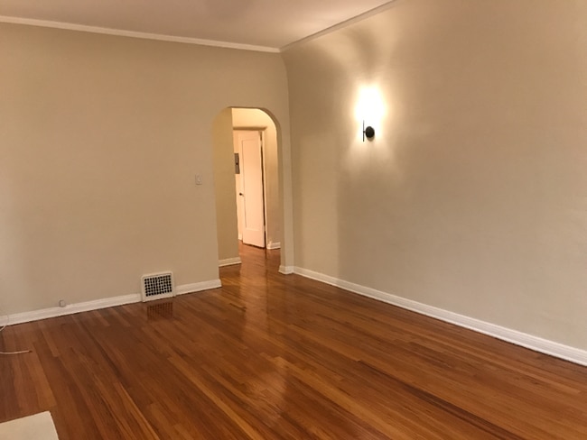 Photo - 365 N Spaulding Ave Unit 8