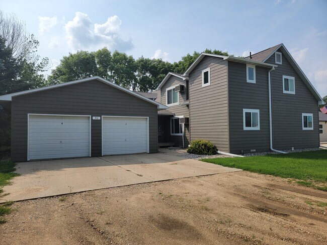 Photo - 310 Samara Ave Unit 1