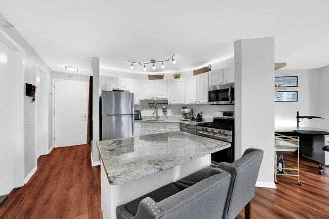 Photo - 545 N Dearborn St Unit W2804