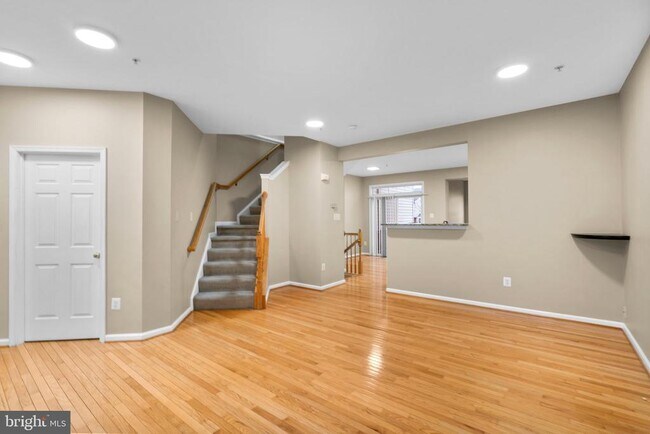 Photo - 2133 Bexley Dr Townhome