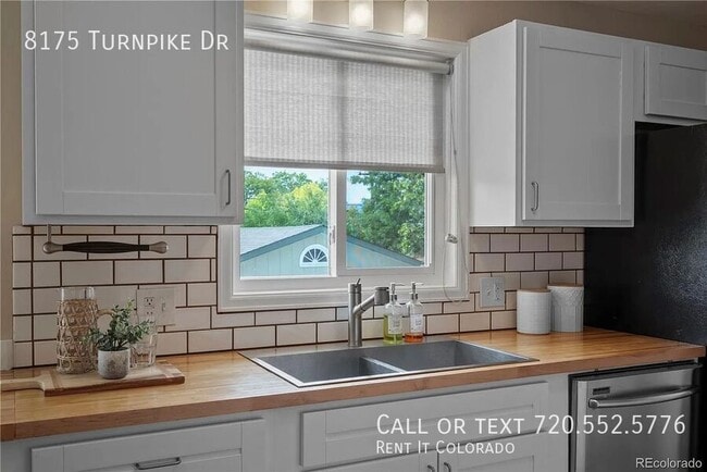 Photo - 8175 Turnpike Dr