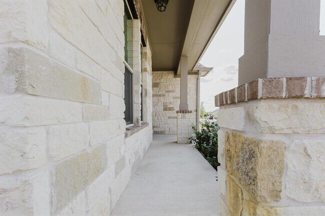 Photo - 101 Falkland St