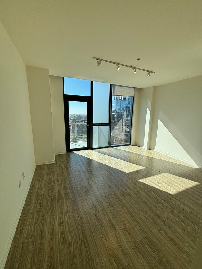 Photo - 1322 S Wabash Ave Unit 1404