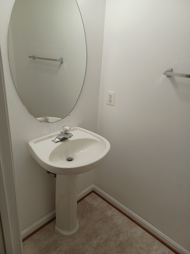 Photo - 4620 Pistachio Ln