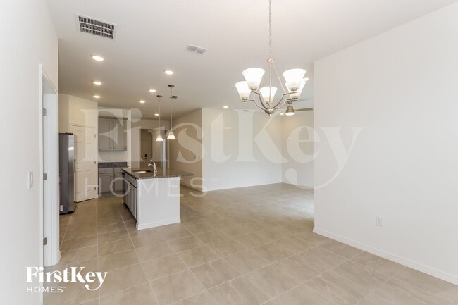 Photo - 125 Windsor Reserve Dr