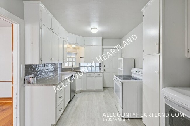 Photo - 2433 Cashion Pl