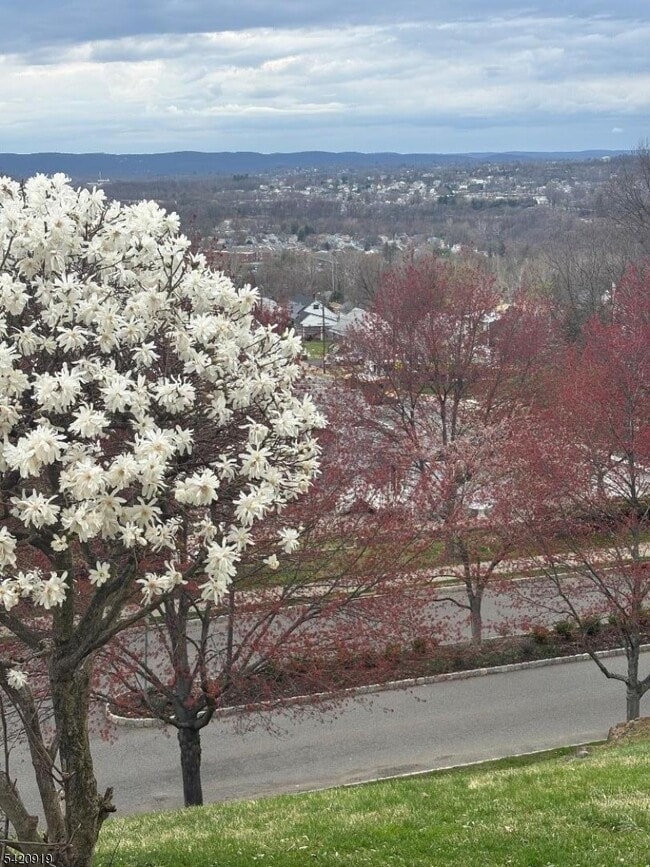 Photo - 34 Winding Way