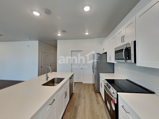 Photo - 12638 W Flynn Ln