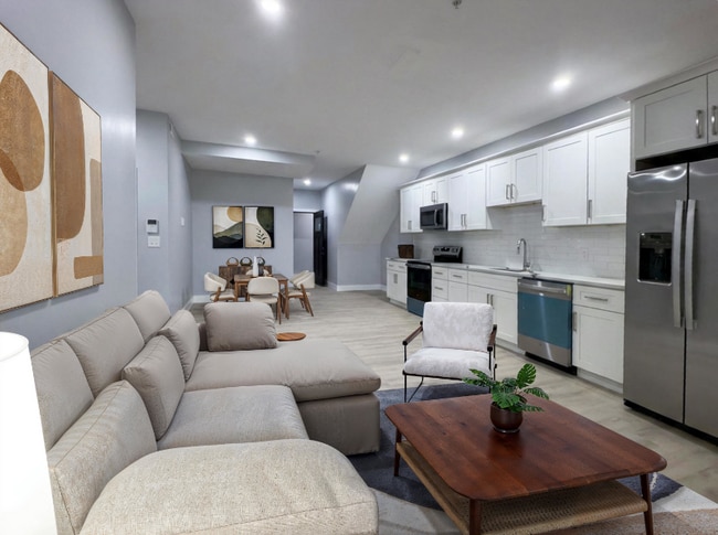 Photo - 83 Essex St Unidad 301