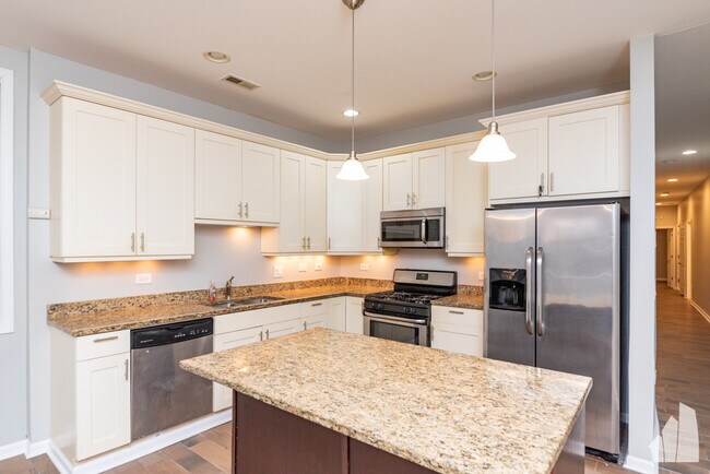 Photo - 2140 W Touhy Ave Apartment Unit GW