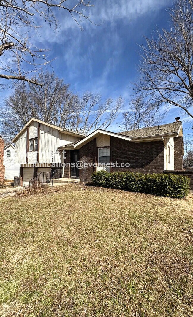 Photo - 16008 W 151st Terrace