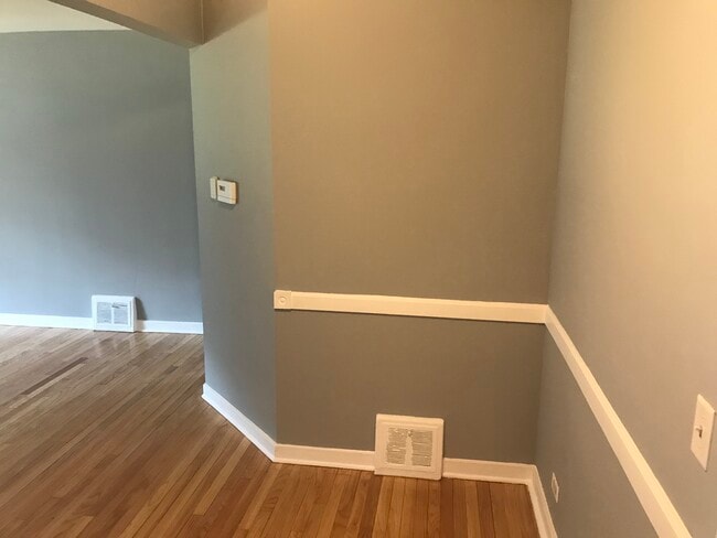 Photo - 10518 S Artesian Ave Unit 1 south