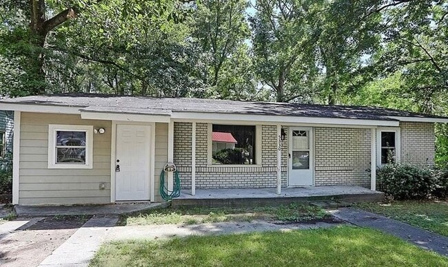 Building Photo - 5330 Athena Dr Rental