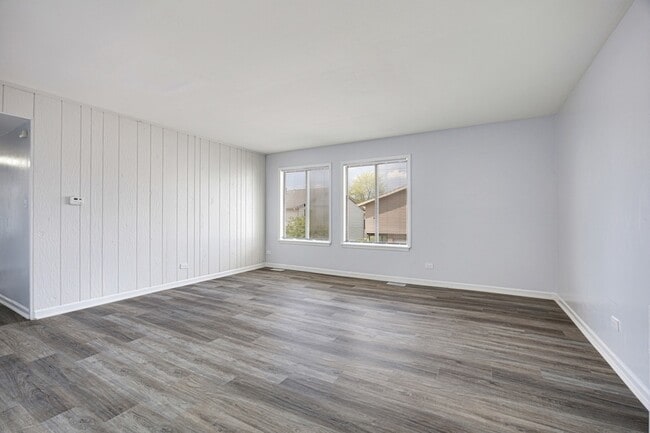 Photo - 7557 Bristol Ln Unit 1