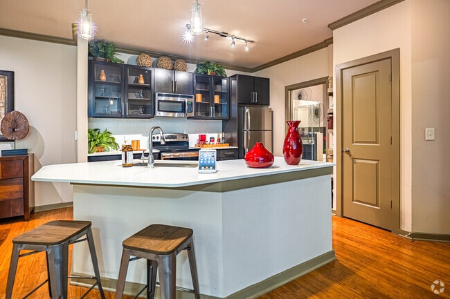 1BR, 1BA - 850SF - Kitchen - Aliso Briar Forest