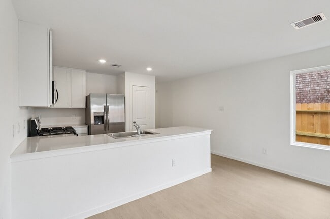 Photo - 28727 Texas Plns Dr