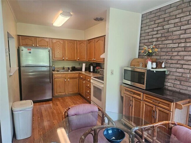 Photo - 5082 Sanlin Dr