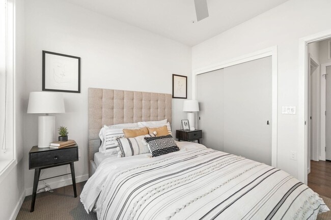 Photo - Mile High Apartments at Sloan's Lake