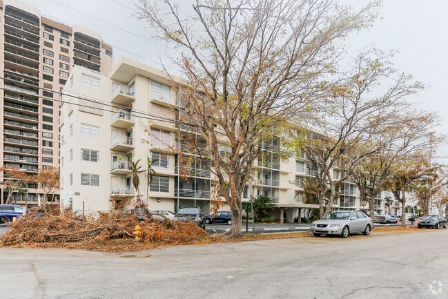 Photo - Bahia Vista Condominiums