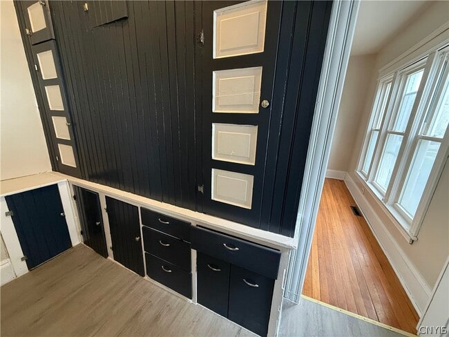 Photo - 367 Furman St