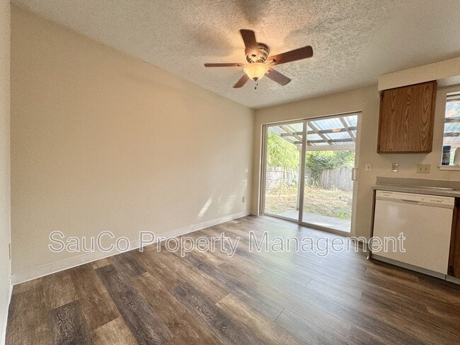 Photo - 2738 SE 62nd Ave