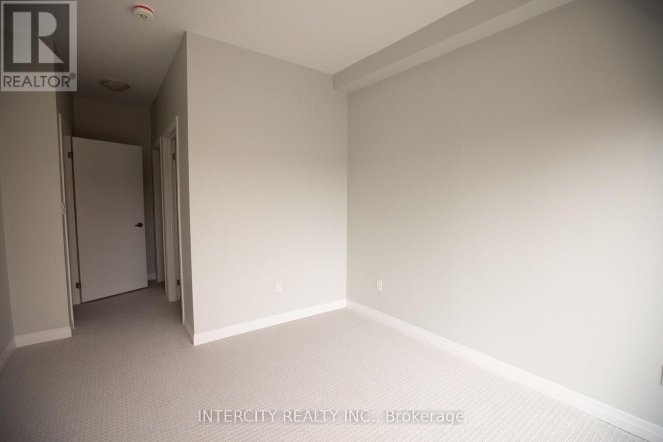 Photo - 1165 Journeyman Ln
