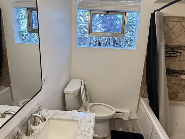 Photo - 4201 W 55th St