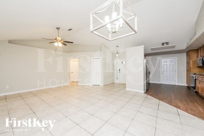 Photo - 1136 Creek Woods Cir