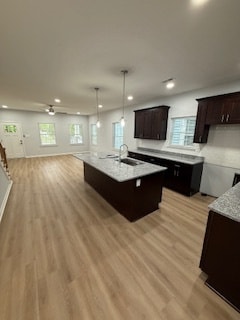 Photo - 824 W 26th St