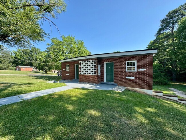 Building Photo - 412 W Atlantic St Unit 1A