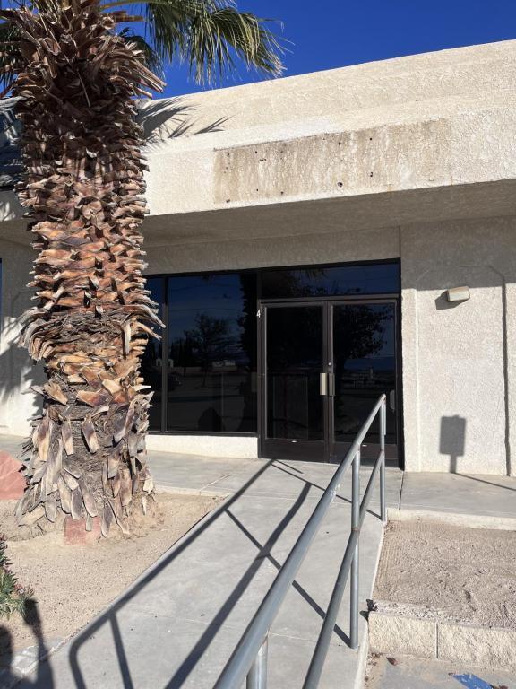 Photo - 4401 W Rosamond Blvd