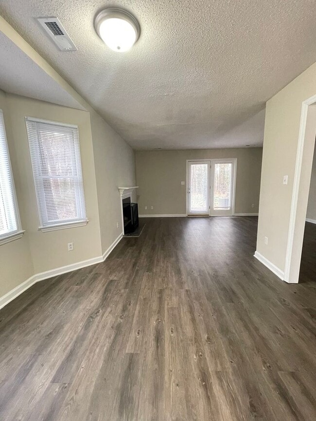 Photo - APPLICATION PENDING: 720-A Powell Drive ~Newly Renovated~ End Unit ~ Convenient to Powell Drive P...