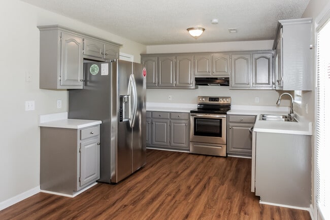 Photo - 112 Fox Chase Trail