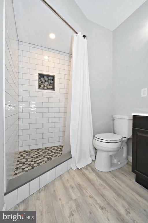 Photo - 3554 Miller St