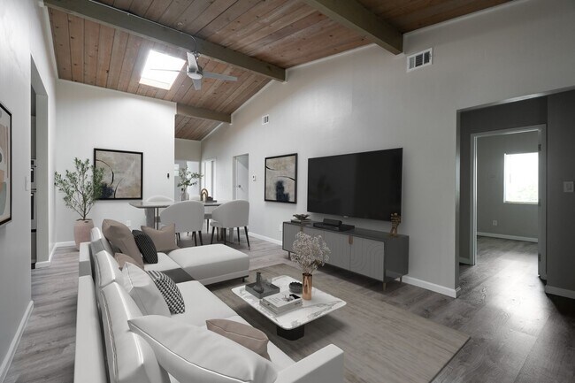 Photo - 5014 Chaparral Way