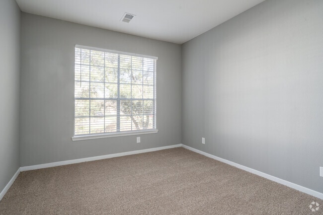3BR, 2BA - 1.299SF - Dormitorio 1