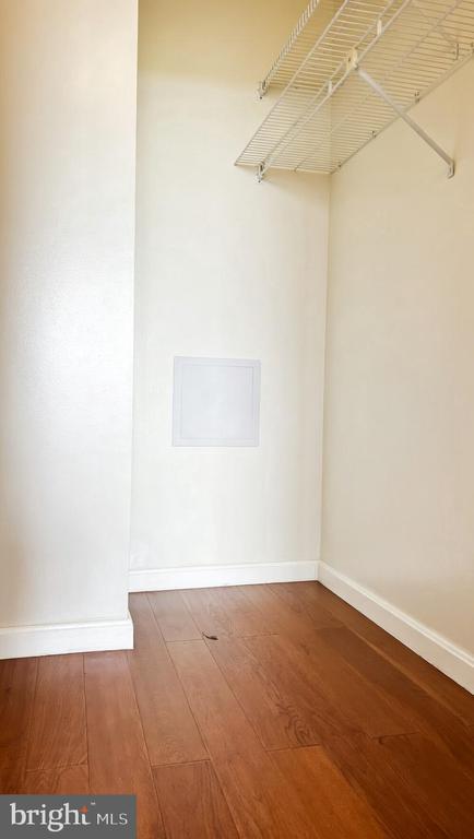 Photo - 10101 Grosvenor Pl Unidad 1603